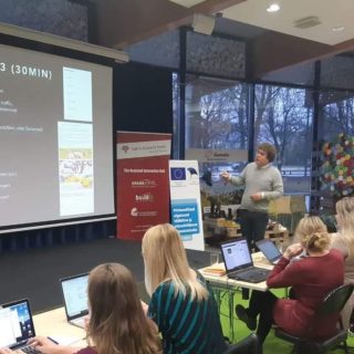 Sharing the knowledge. Thank you SA Tartu Ärinõuandla for inviting me to speak about digital marketing.😎
Photo by Elo Mets
#manimaldesign #work #knowledgeispower